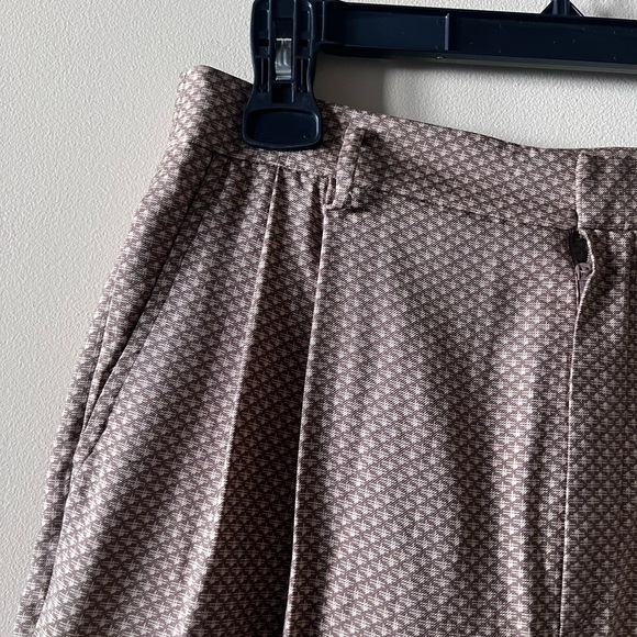 Ellen Tracy Brown and Cream Patterned Trousers - Picture 3 of 11